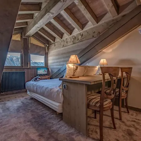 Appartement Penthouse - Mountain View & Access 1850 Courchevel
